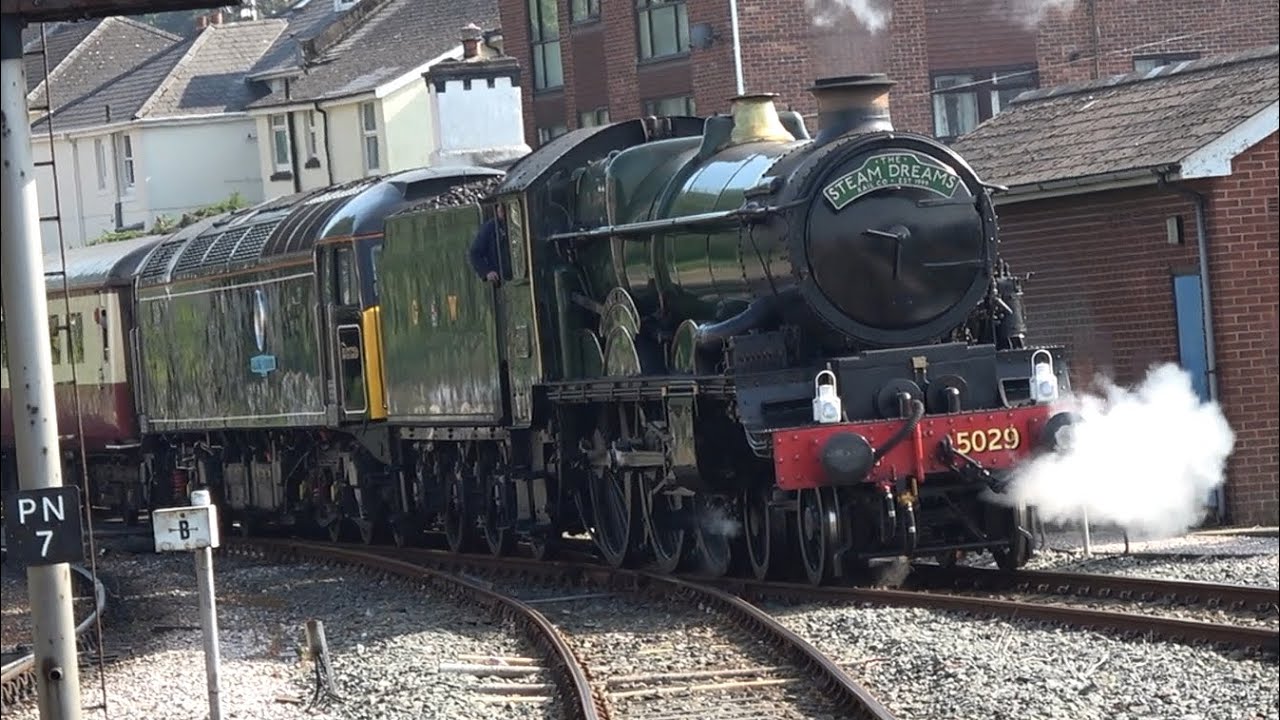 5029 Nunney Castle goes to the Seaside (21st June 2025)
