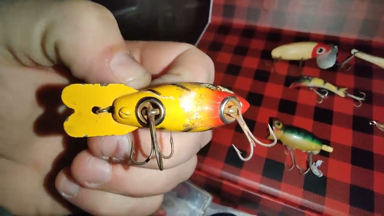 Unboxing Old Antique FISHING Lures!! Vintage - Never Before Seen!! 🎁