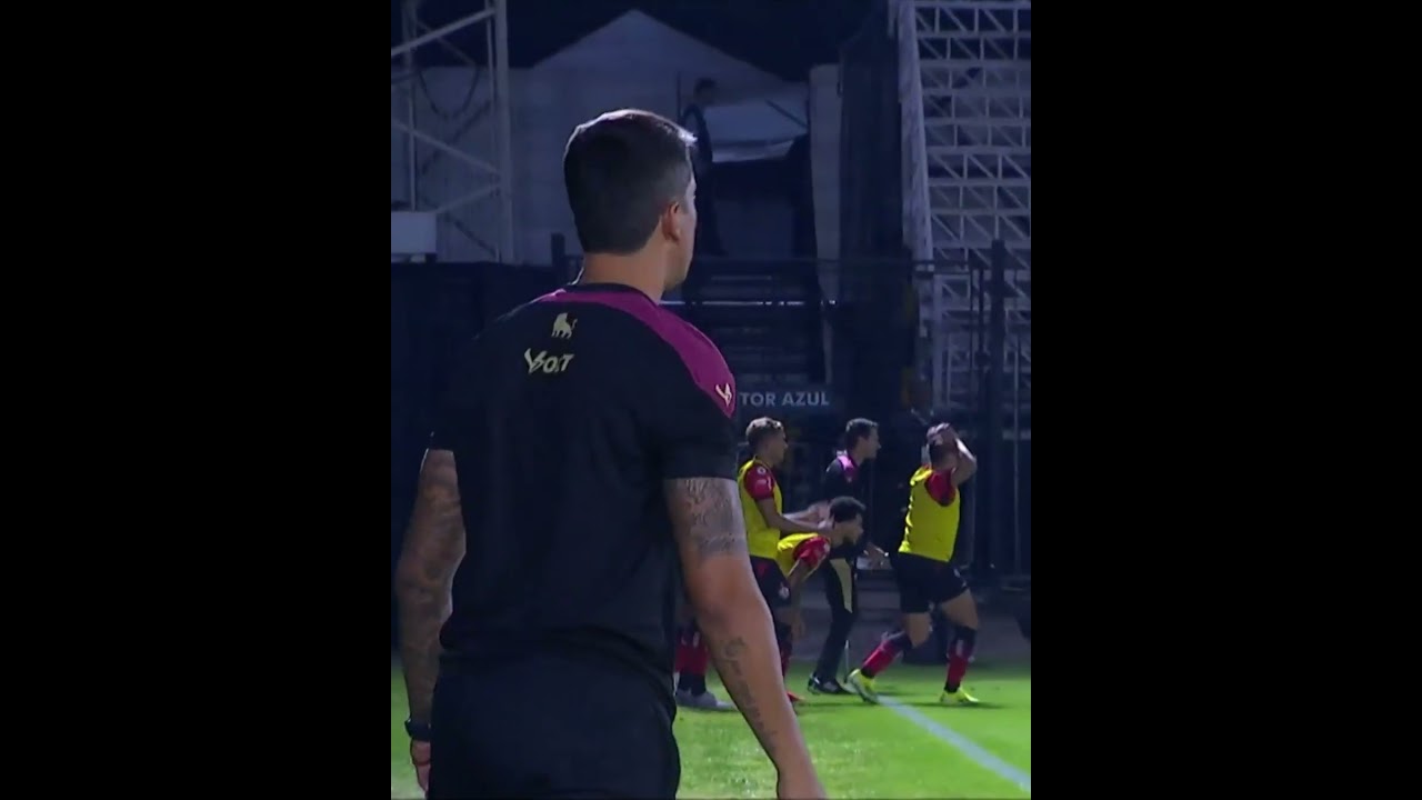 CARPINI SE REVOLTA COM GOL PERDIDO PELO VIT&Oacute;RIA CONTRA O RED BULL BRAGANTINO
