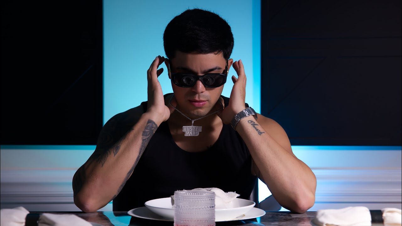 Adryanno- Rompe Cabezas (Official Video)