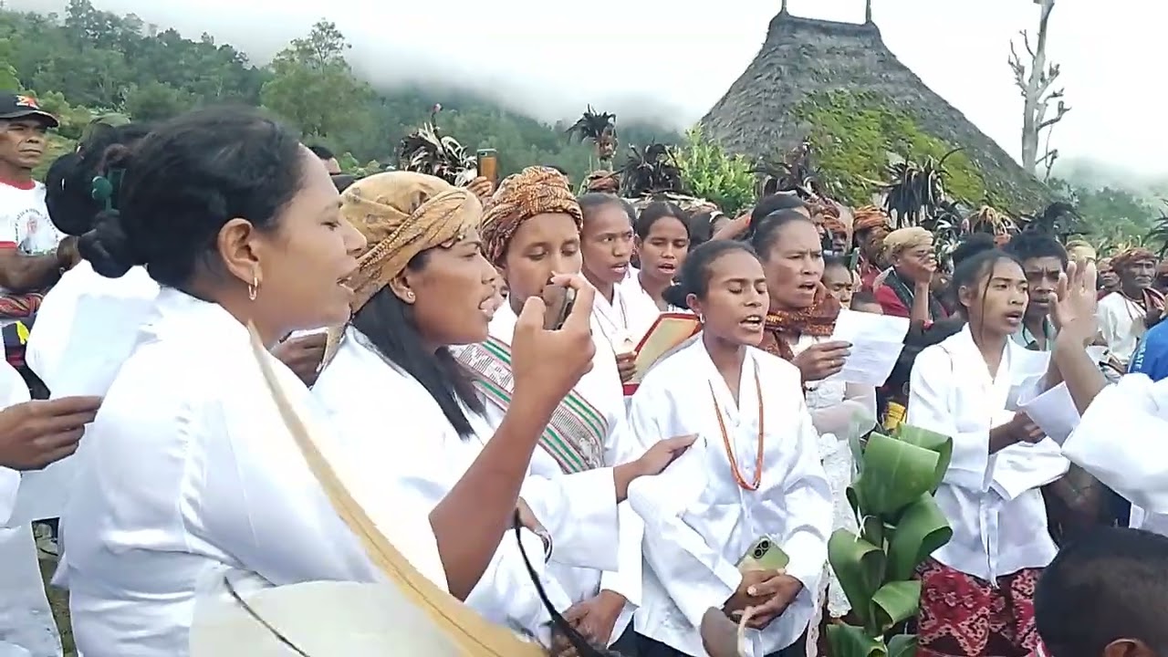 Nain Feto Nossa Senhora da Graça Visita Aldeia Goulora Suco Mauchiga Posto Hato-Builico