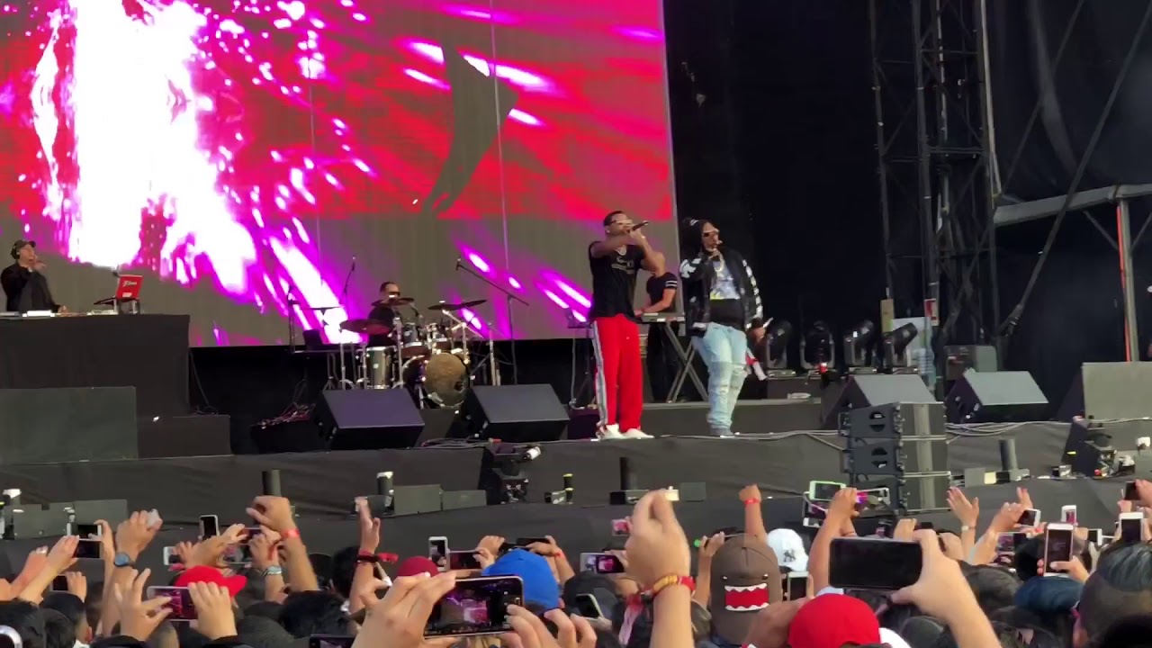 Zion & Lennox Coca-Cola Flow Fest