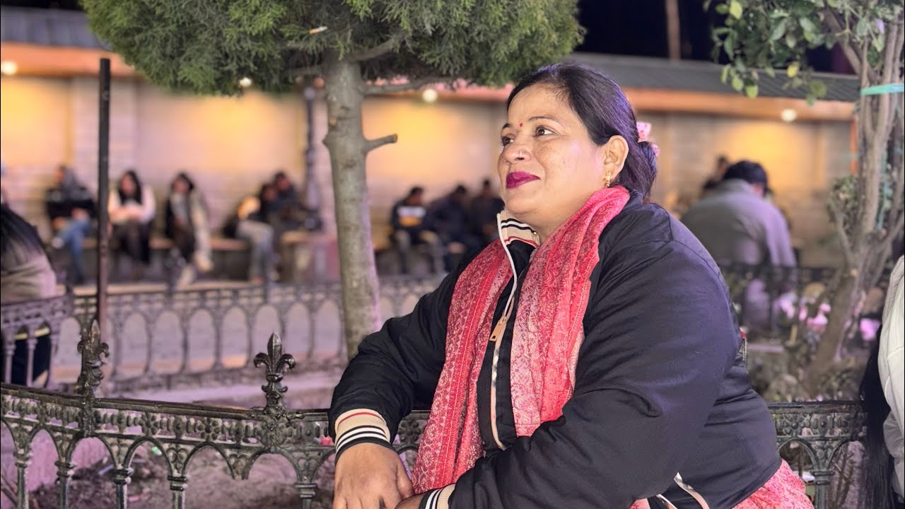 Humne Kara Manali m khub enjoy last day hum Kaha gye achank se#likeandsubscribe #subscribemychannel 