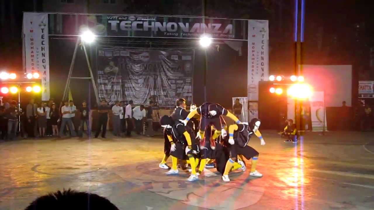 Fictitious Dancer Group at VJTI Technovanza [1/3]
