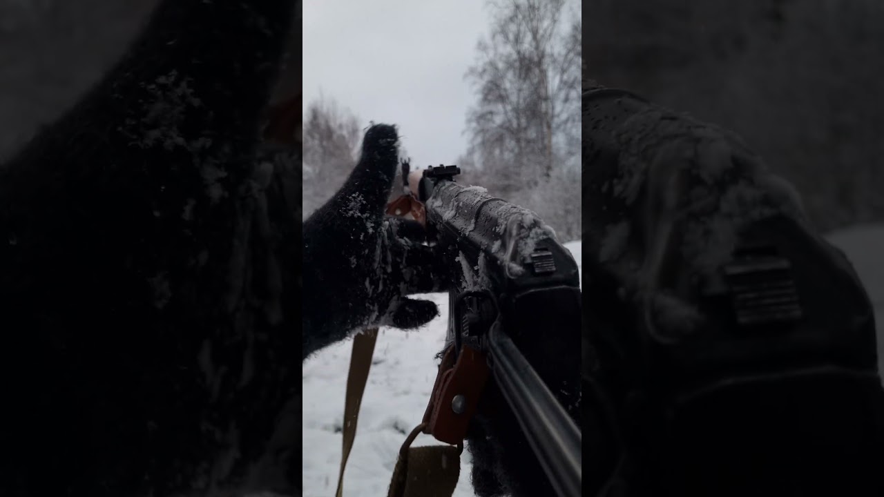SNOW vs AK47 KALASHNIKOV 💣🥶 #shorts