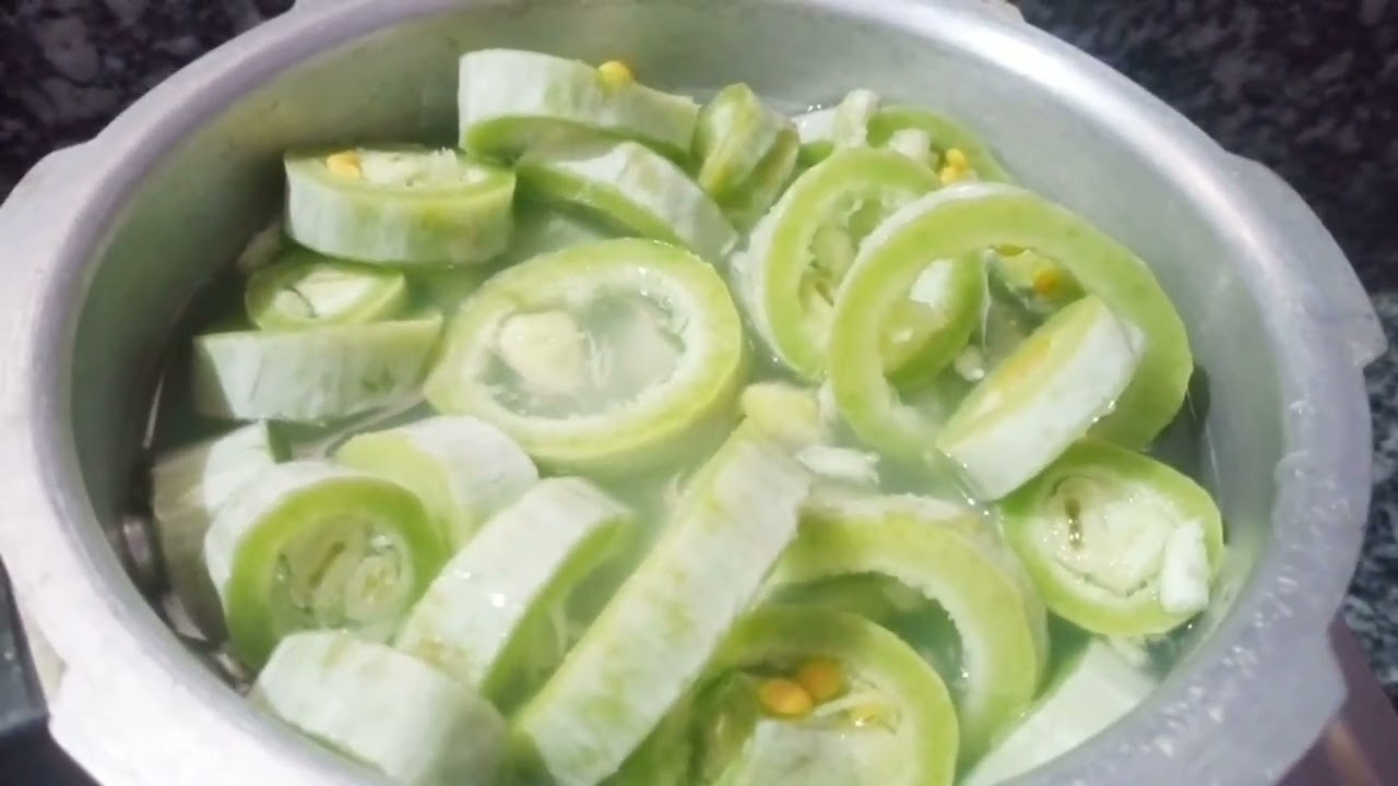 పొట్లకాయ పప్పు కూర|snakegourd recipe|Snakegourd curry