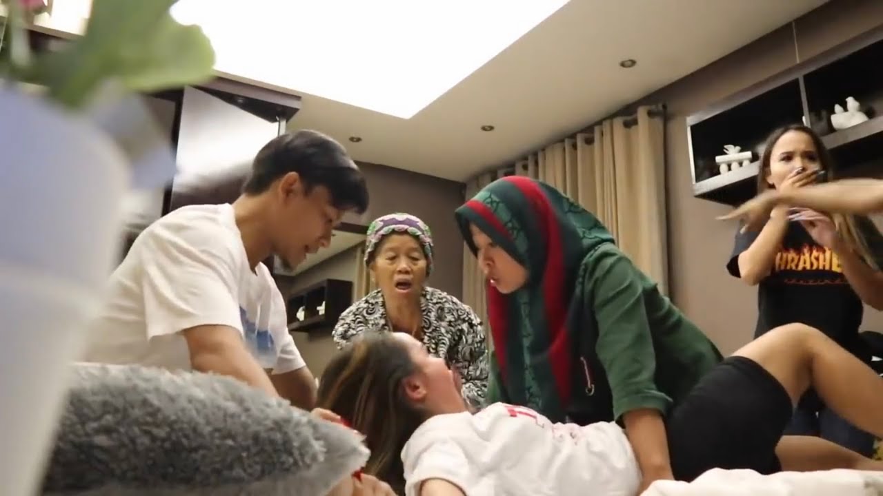 PRANK KESURUPAN KE SELURUH KELUARGA (semuanya panik!!!)