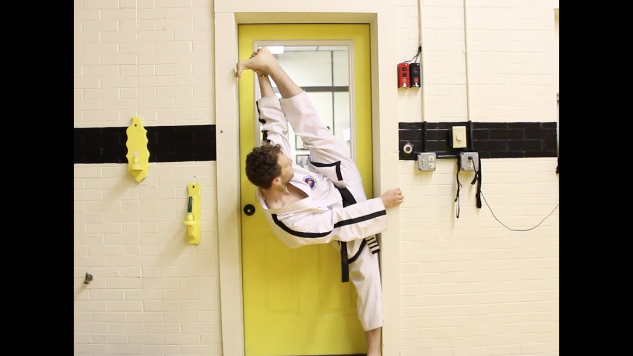 EXTREME  SPLITS (MARTIAL ARTS) TUTORIAL