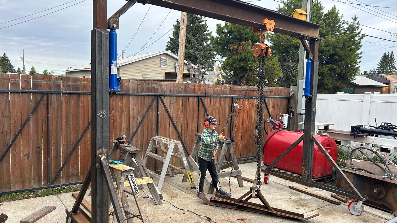Gantry crane build Caterpillar D2 project extra