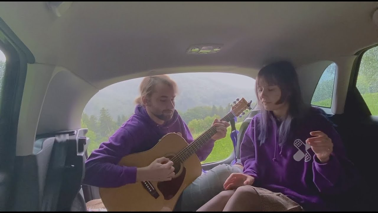 M8 come over, but from the car while it's raining