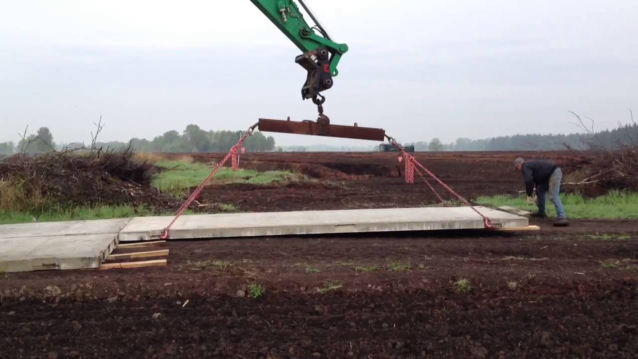 Betonplatten Kran