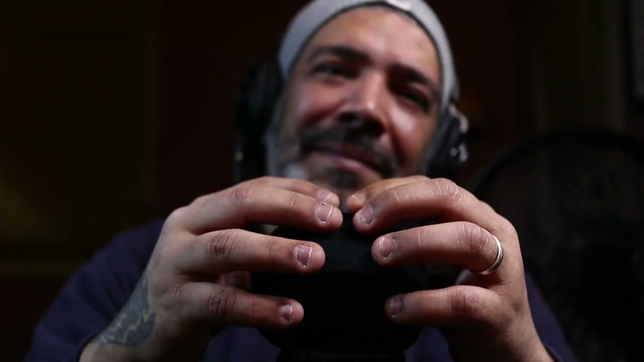 ASMR Rubbing Mic