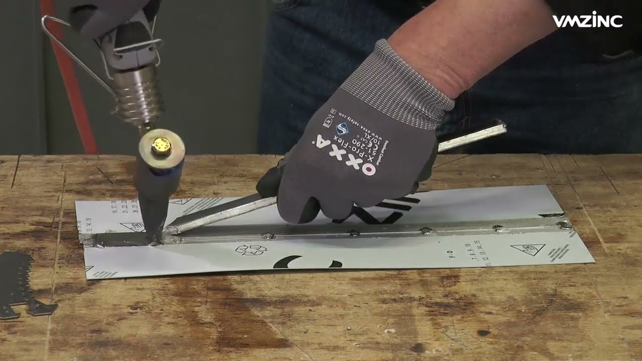 Zinc solderen - Deel 3 - Solderen van geprepatineerd zink QUARTZ ZINC en ANTHRA ZINC van VMZINC
