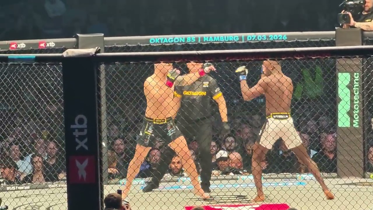 Matěj Kuzn&iacute;k vs Hafeni Nafuka (Oktagon 84 - Ostrava 14.2.2026) Round 1