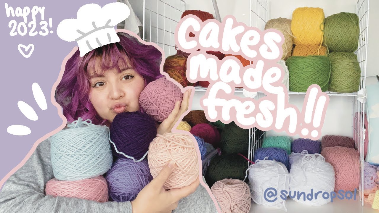 starting the new year with yarn cakes ♡ organizing with a yarn winder