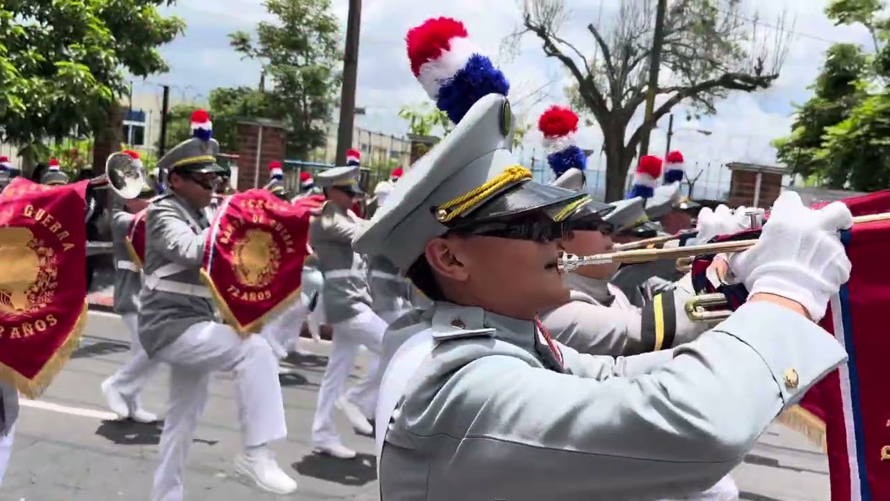 Colegio de Infantes 2025 - apertura desfile Colegio Jardín de las Rosas - Bloque uno