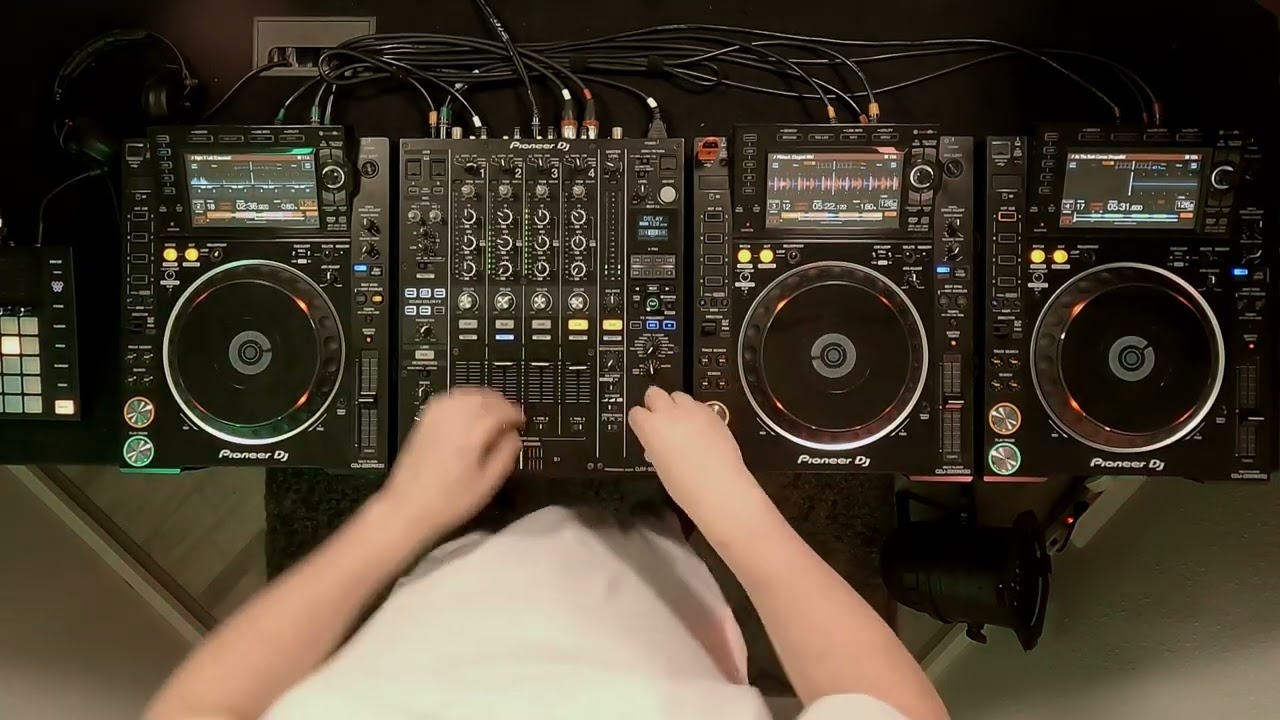 Techhouse DJ Mix | Sorley, Beltran, Hot Since 82 | derSlomka - 004