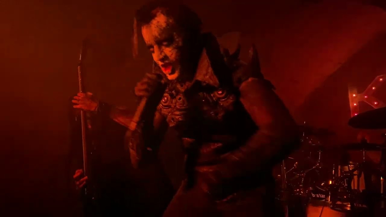 Versatile : Complete Show Live In Paris