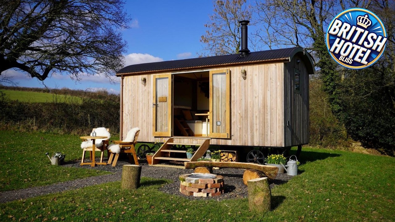 Little Ash Glamping - Luxury Shepherd's Huts | Exeter, United Kingdom | Hotel Review 🛏️