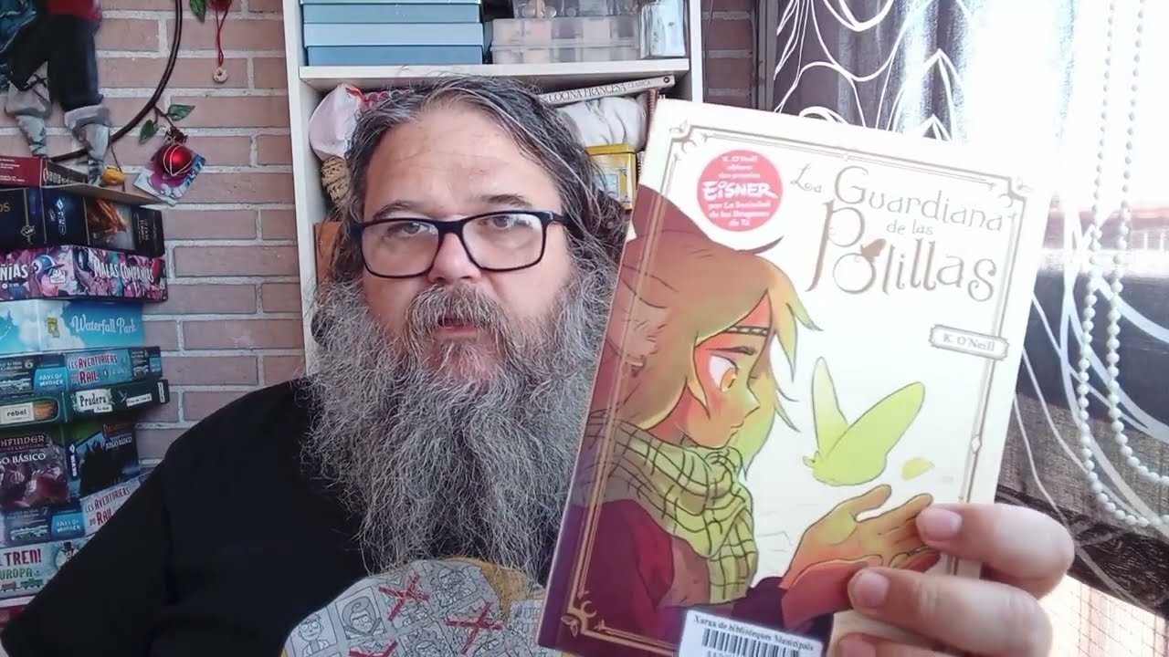 La Guardiana de las Polillas de Kay O'Neill (Publicado por Ediciones La Cúpula)