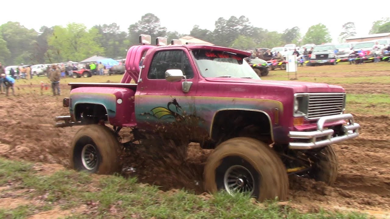 SLINGIN MUD AND BLESSIN HEARTS BIG TIRE BENEFIT MUD BOG!!!