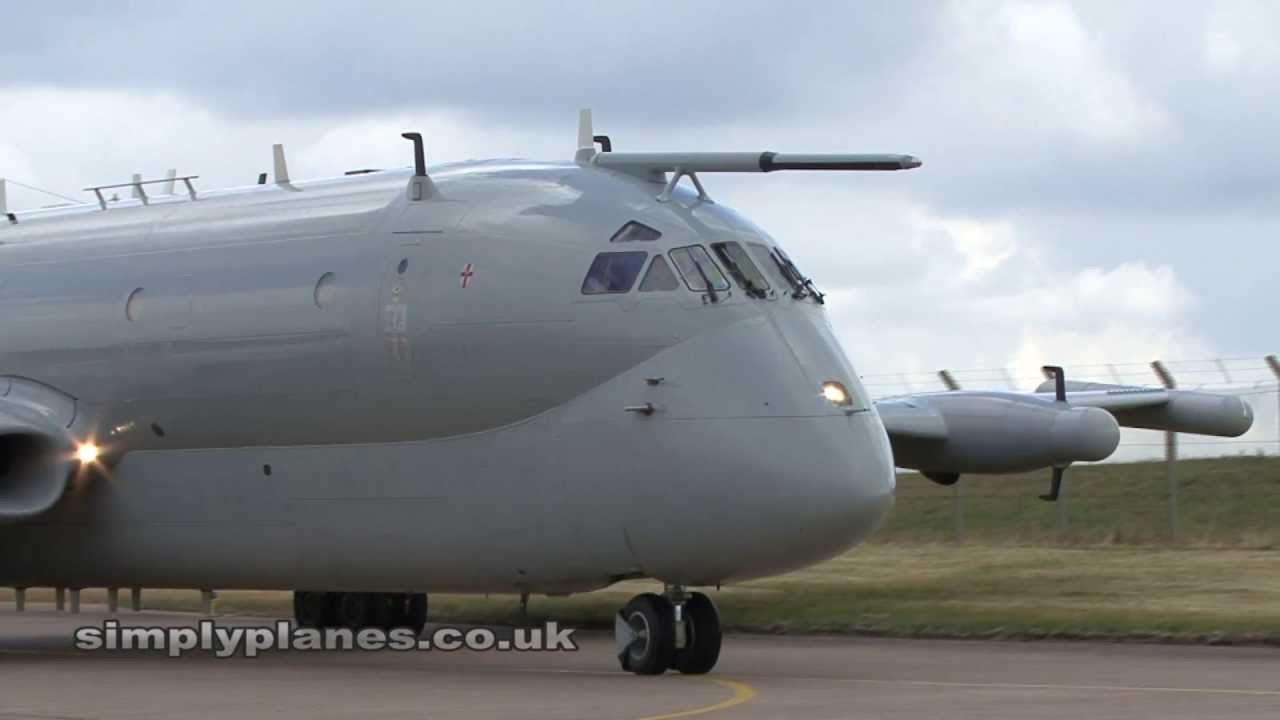 HD Video - Hawker Siddeley Nimrod R1 XW664 delivery at East Midlands Airport - Tuesday 12th July