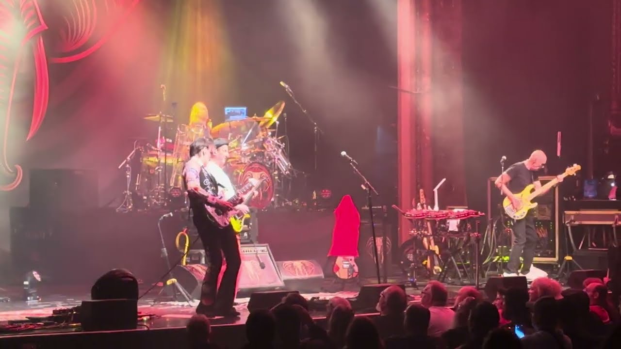 BEAT (King Crimson) Thela Hun Ginjeet • 2024-10-06 • Keswick Theatre, Glenside, PA