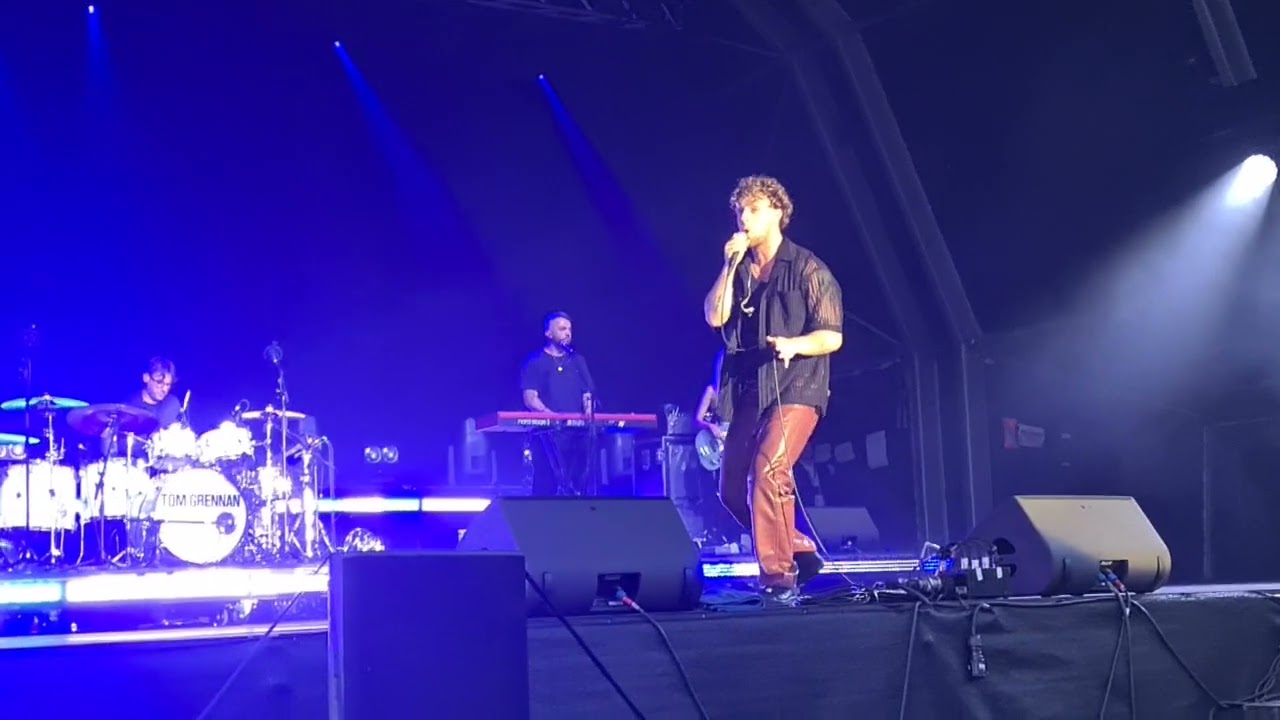 Tom Grennan - I Might - The Piece Hall Halifax - 01/07/2022
