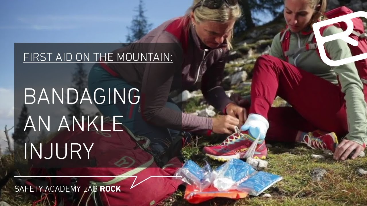 Bandaging for a sprain or torn ligament in the mountains &ndash; Tutorial (39/43) | LAB ROCK