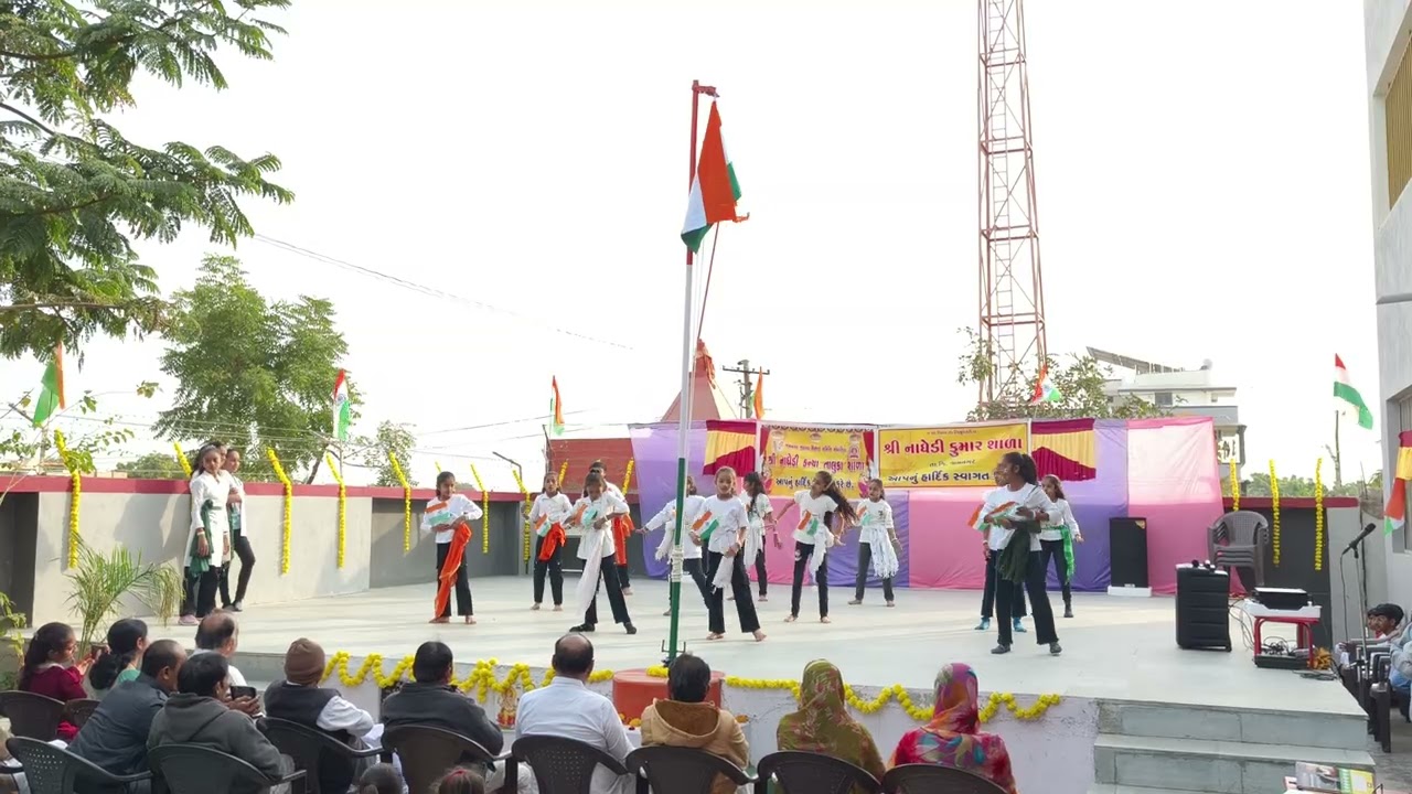 std 5 vande mataram deshbhakti song dance performance republic day 2026