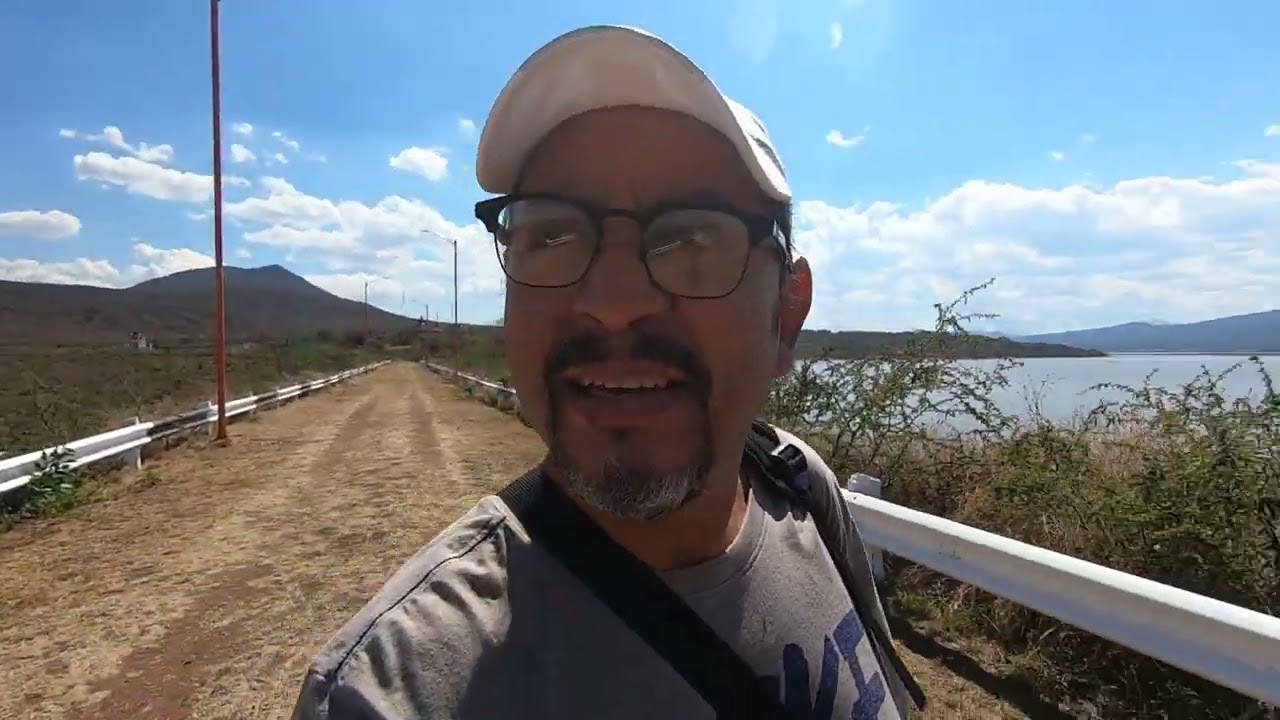 PRESA MELCHOR OCAMPO O EL ROSARIO ANGAMACUTIRO MICH