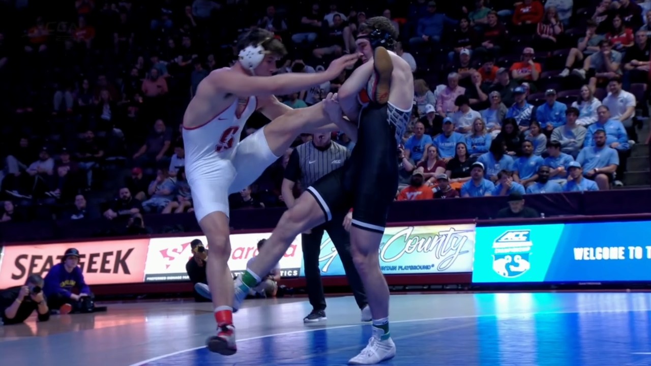197lbs Sonny Sasso (Virginia Tech) vs Angelo Posada (Stanford)