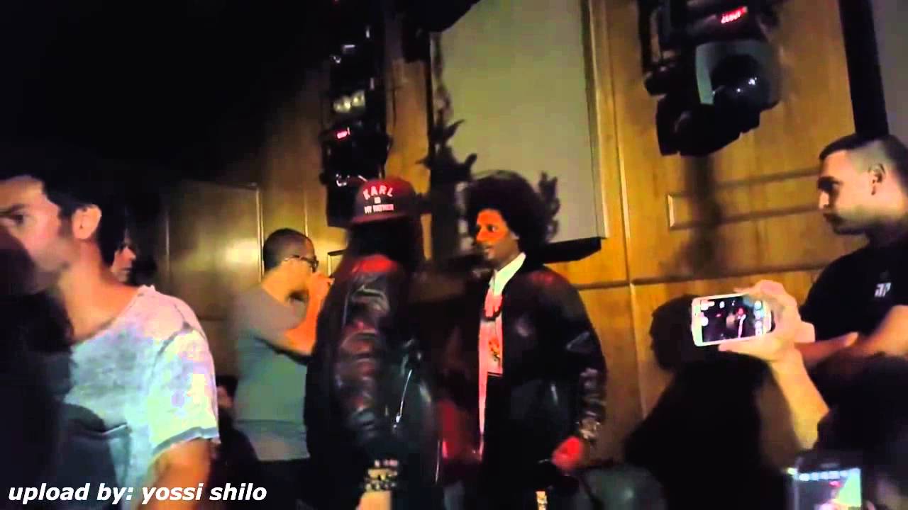 LES TWINS CHILLING DANCE AT SOLO CLUB 2015
