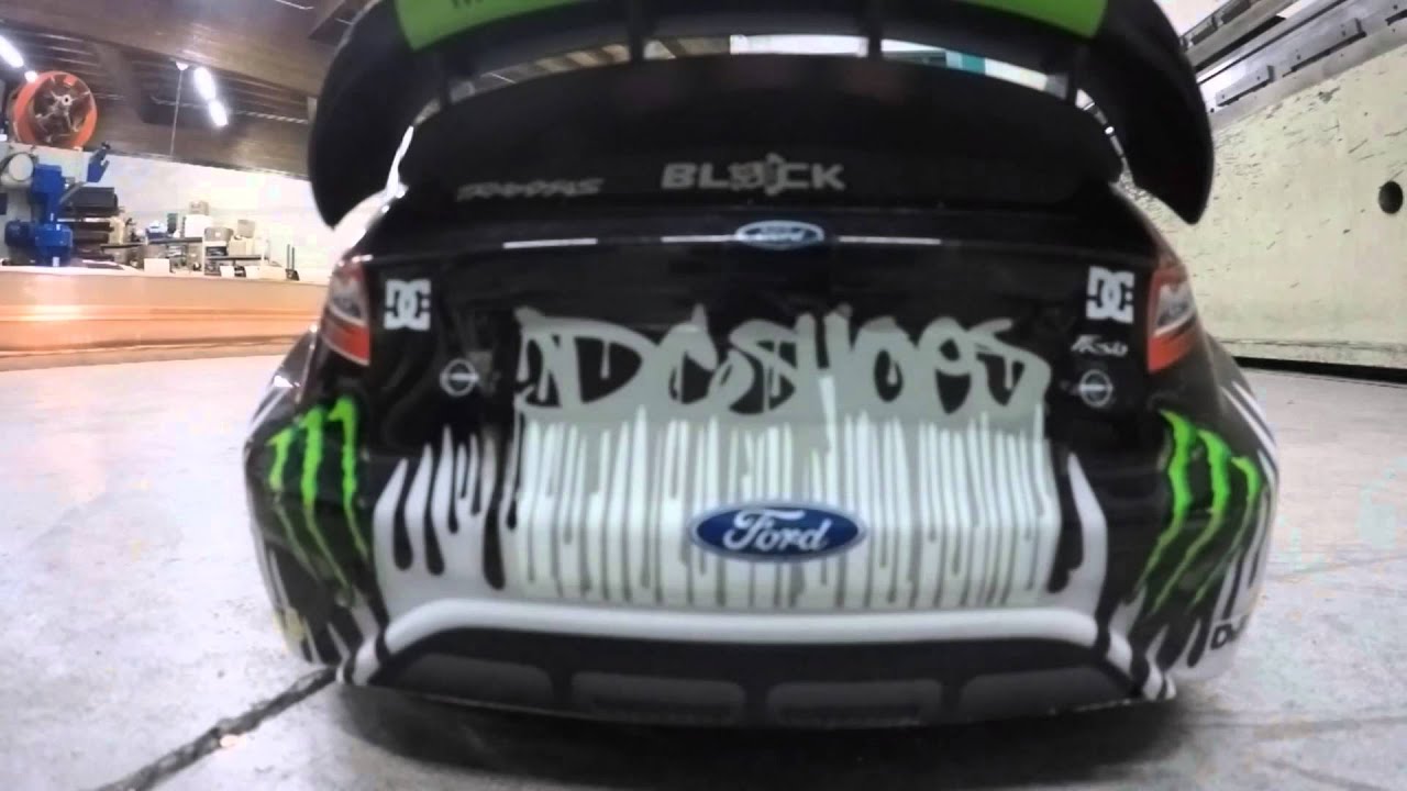 Rc 1/10 Himoto Rally vs 1/16 Traxxas KenBlock Test gymkhana 1 warehouse