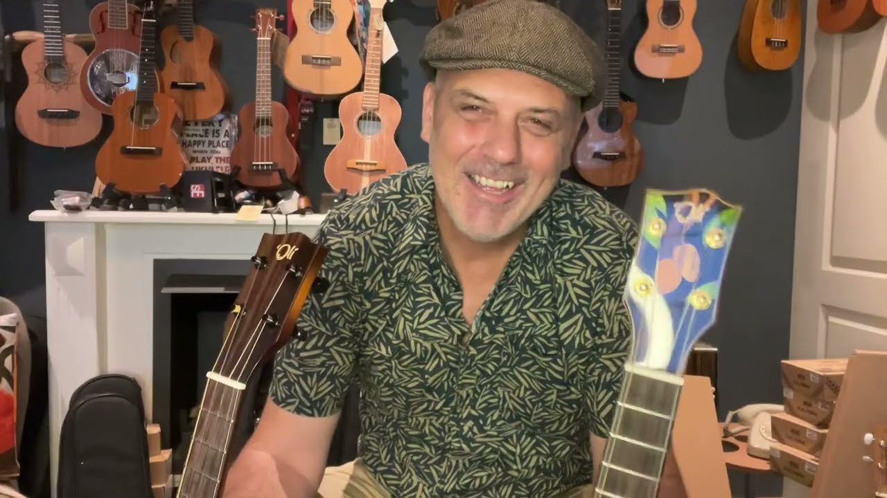 ‘Oli L2 en L1 ukulele op het ukuleleplein 