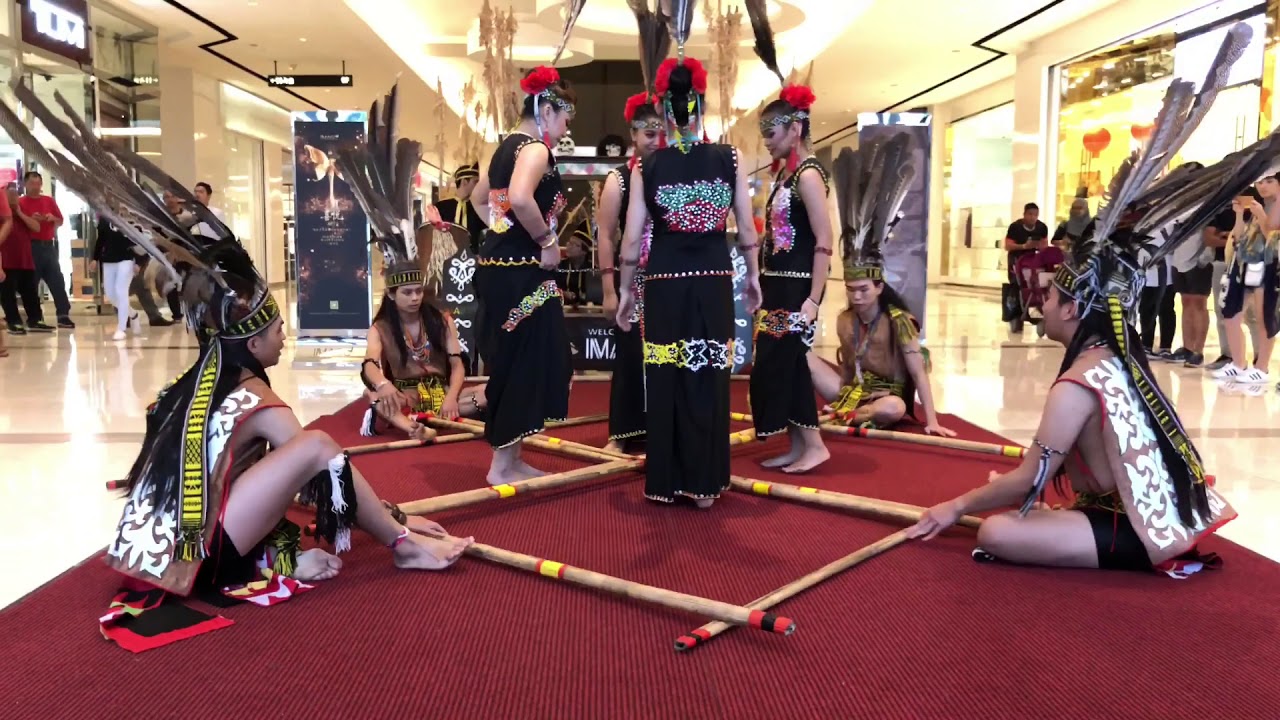 Kadazan Dusun Cultural Dance