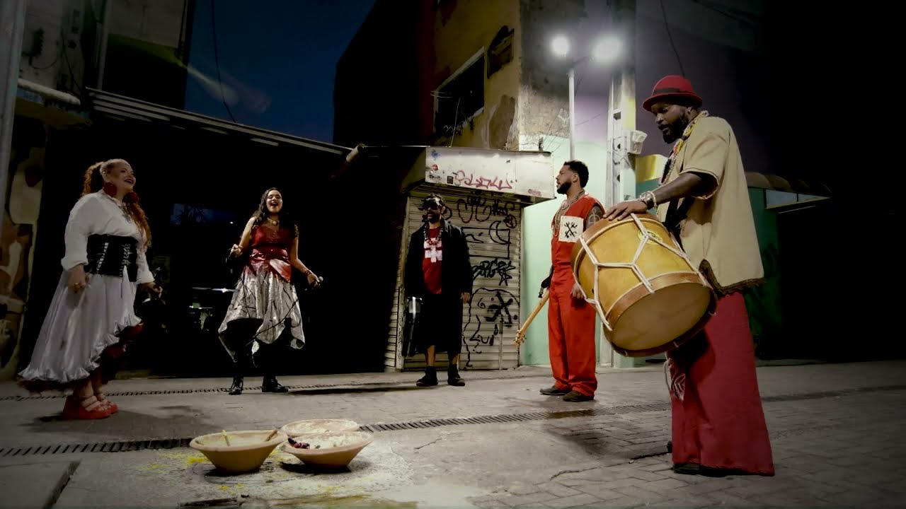 ROSA DE PEDRA | EXU ODARA (Clipe Oficial)