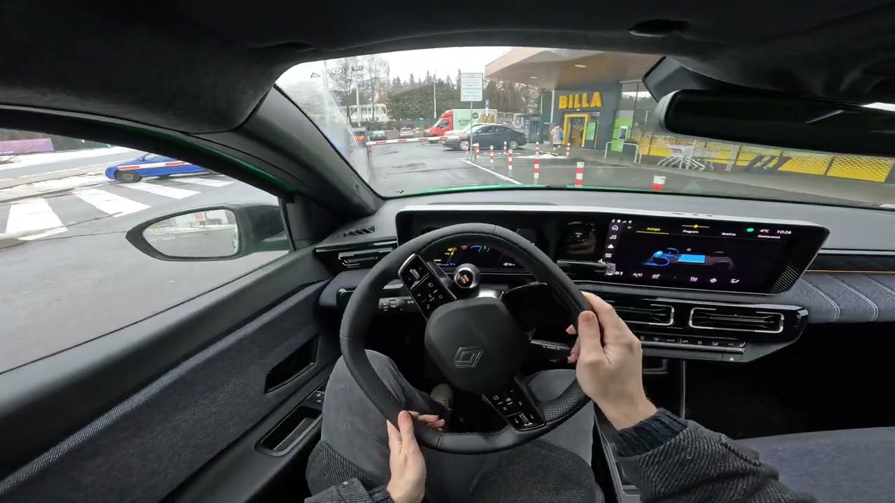 2025 Renault 5 - 120 HP Urban Range - POV Test Drive
