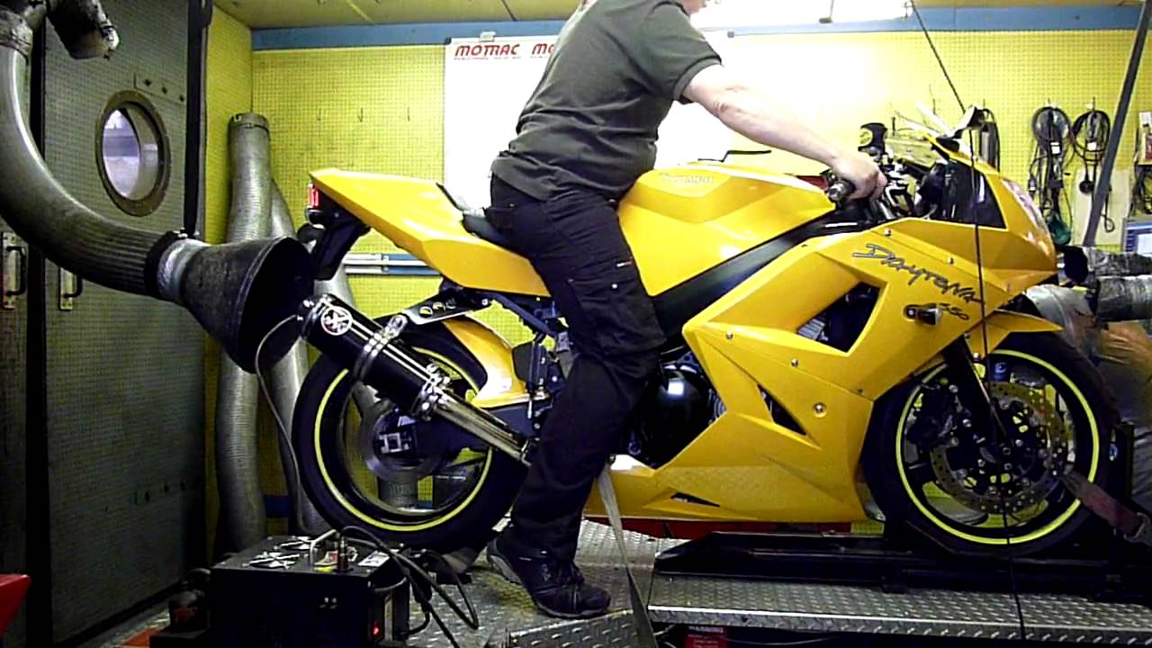 Triumph Daytona 650 on motrac racing dyno.part 1.