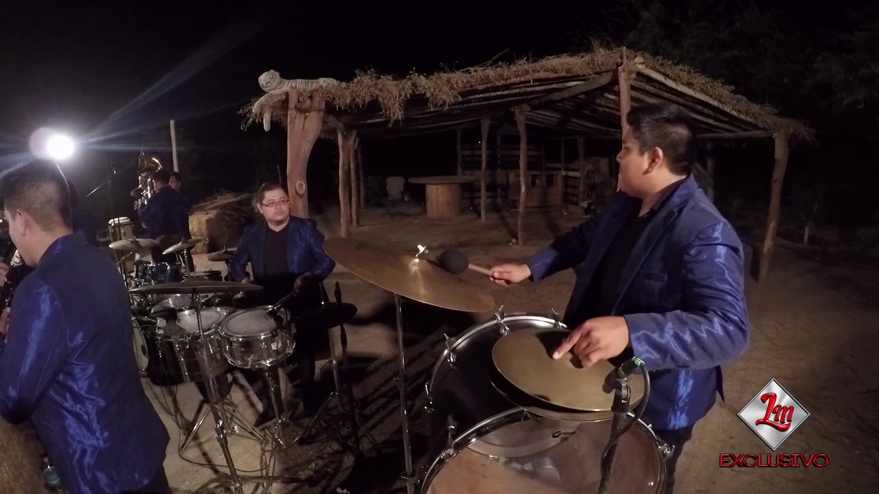 Los De La Frontera Ft. Banda La Efectiiva - Mi Linda Guerita (En Vivo 2018)