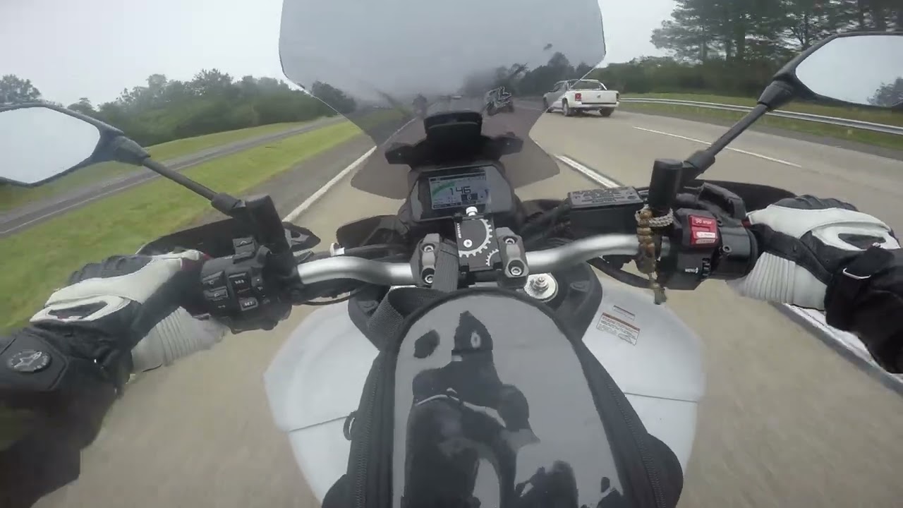 Capacete Helt Cross Vision, acelerando em Viagem