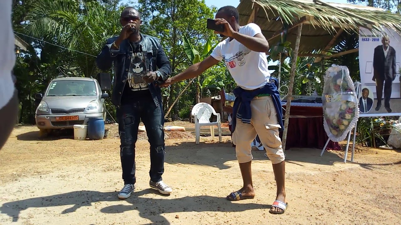 Don Benjo chante Ebata à Alangan_Hommage à Essonfri