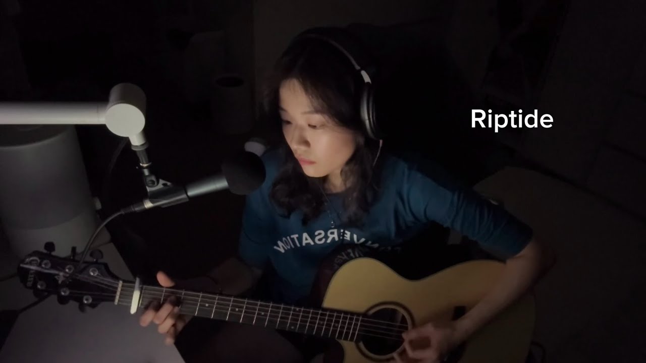 Riptide - Vance Joy (acoustic cover)