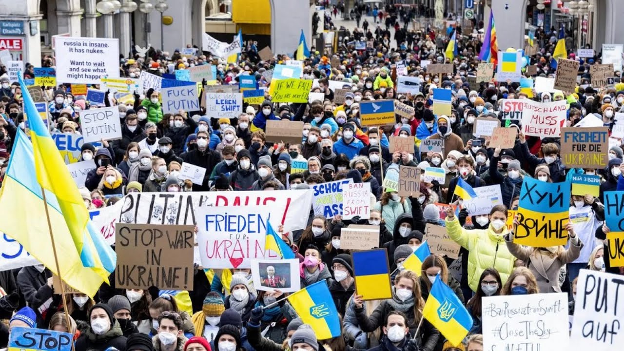 &ldquo;Don't betray, stand with Ukraine