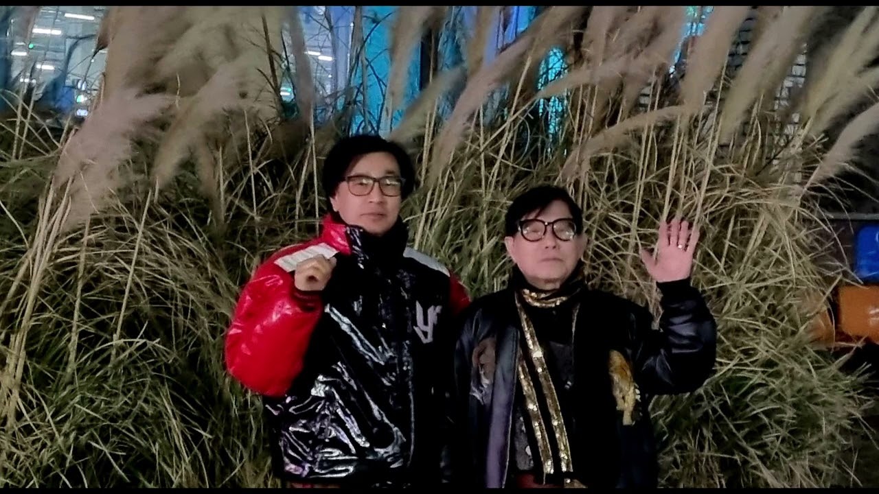 가수 박희원 기적소리만 /원곡 배성/꽃뜨락에서의 여정을 담으리 