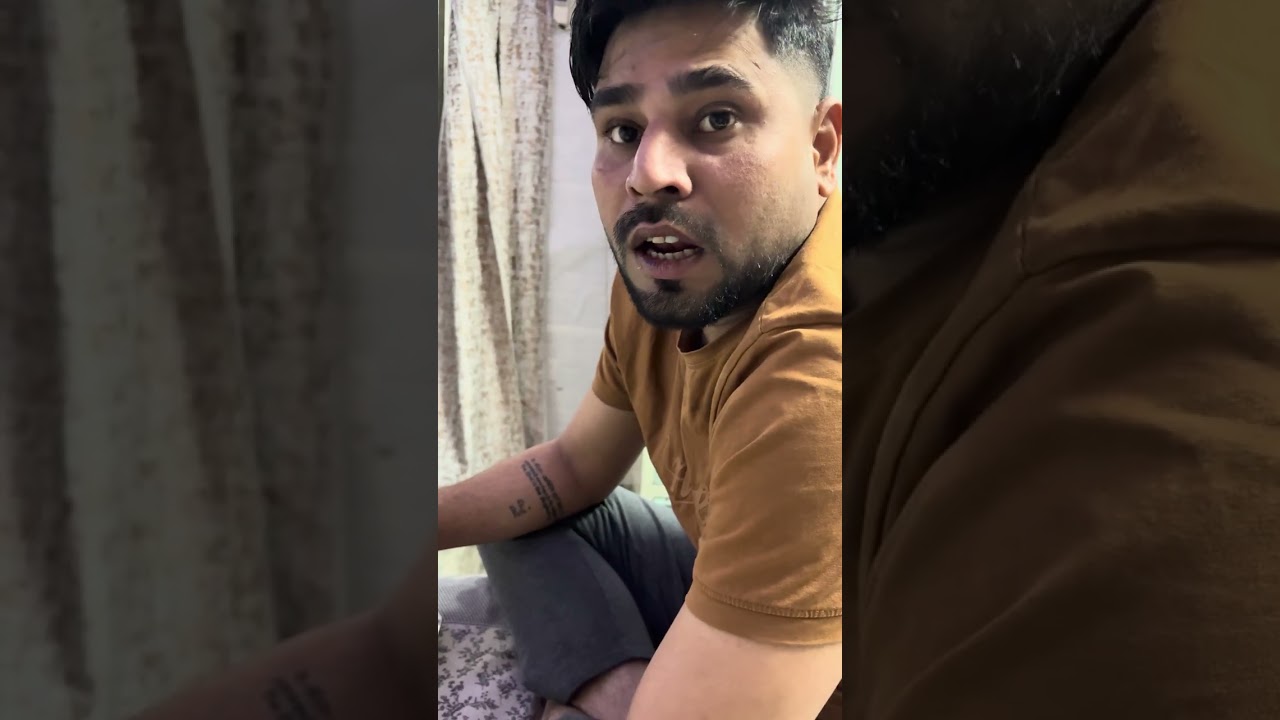 Husband Biryani Kha Rhe hai 