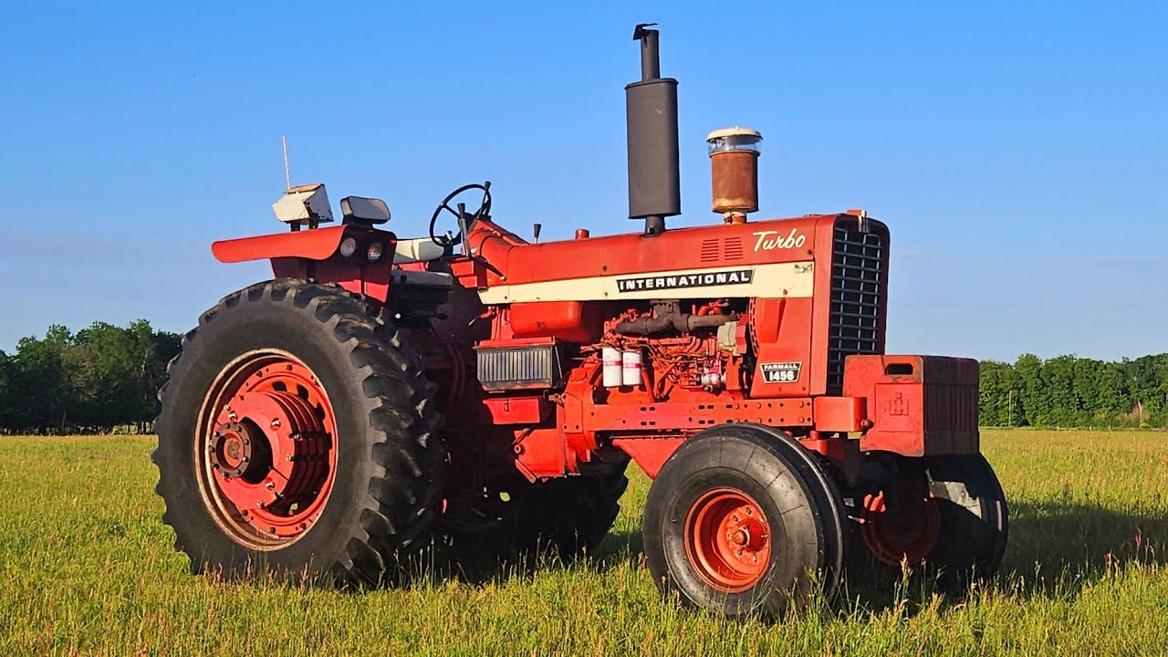 IH 1456, '69 model