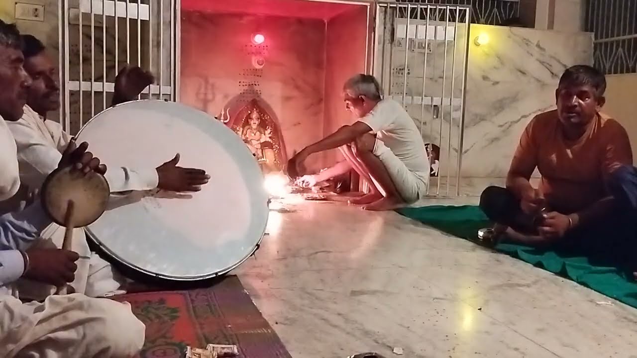 दुनिया क मायाँ बन्दा दिख न कोई तुम्हारो। कलयुग की सच्चाई पर आधारित भजन। भगताई #भगत_पार्टी_प्रतापगढ़ 