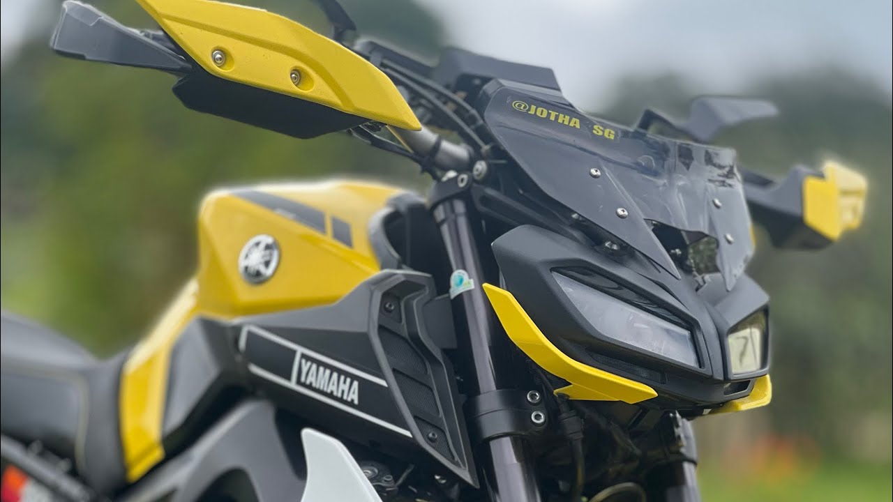 Yamaha MT09 - Azote En La Ceja 🥵