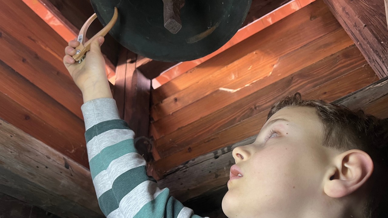 #zazvony do kaple v obci Bohy (zvon z roku 1949)